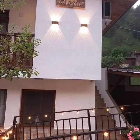 на село 3*