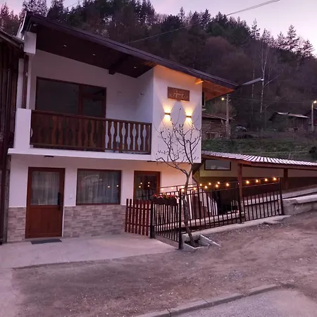 на село Девин
